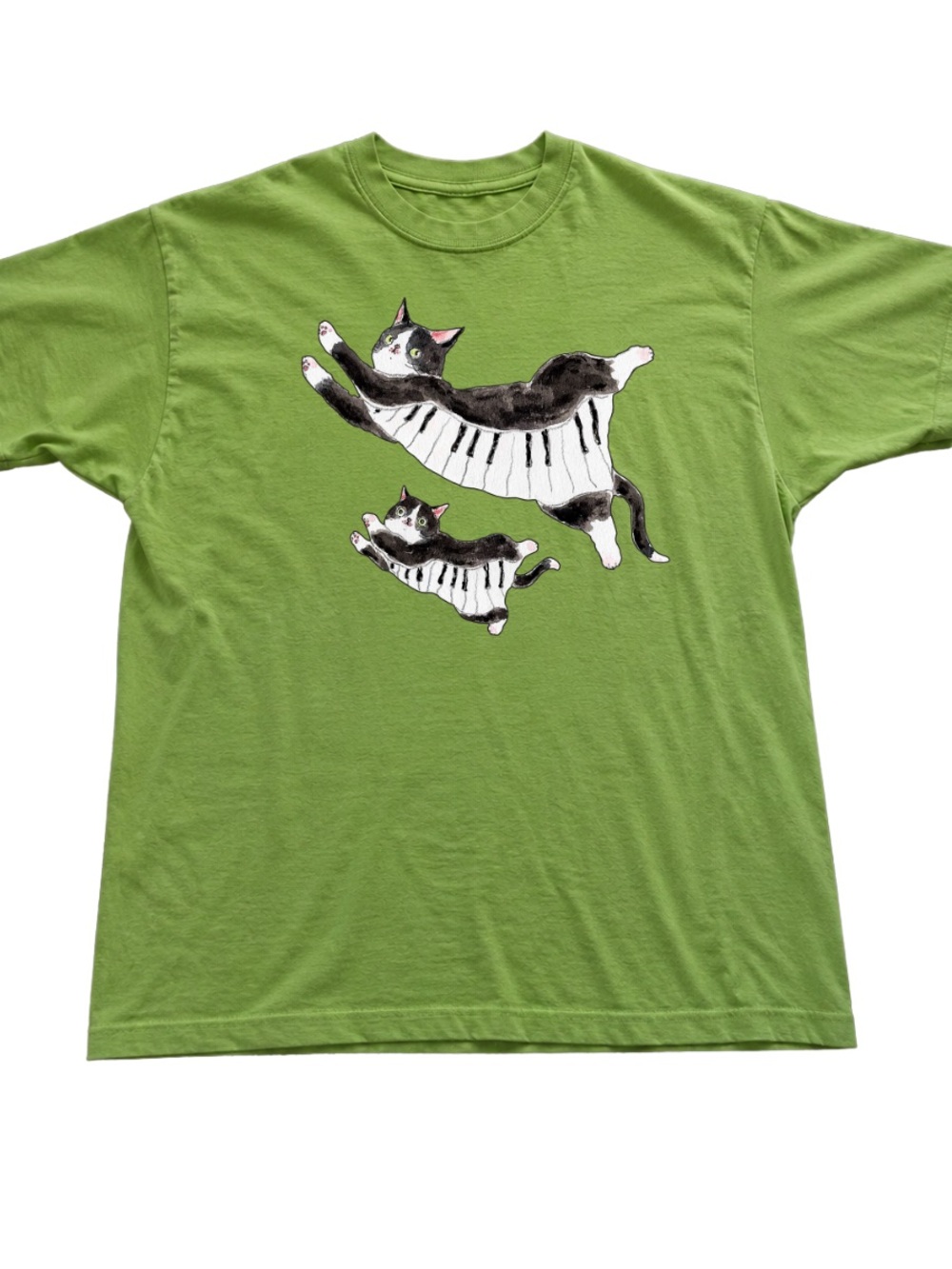 Kiwi Green Cat Piano Graphic Tee